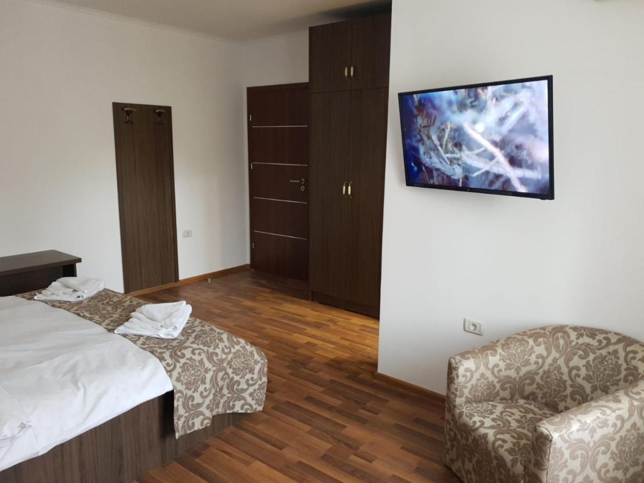 Hotel Top Central Bucharest Exterior photo