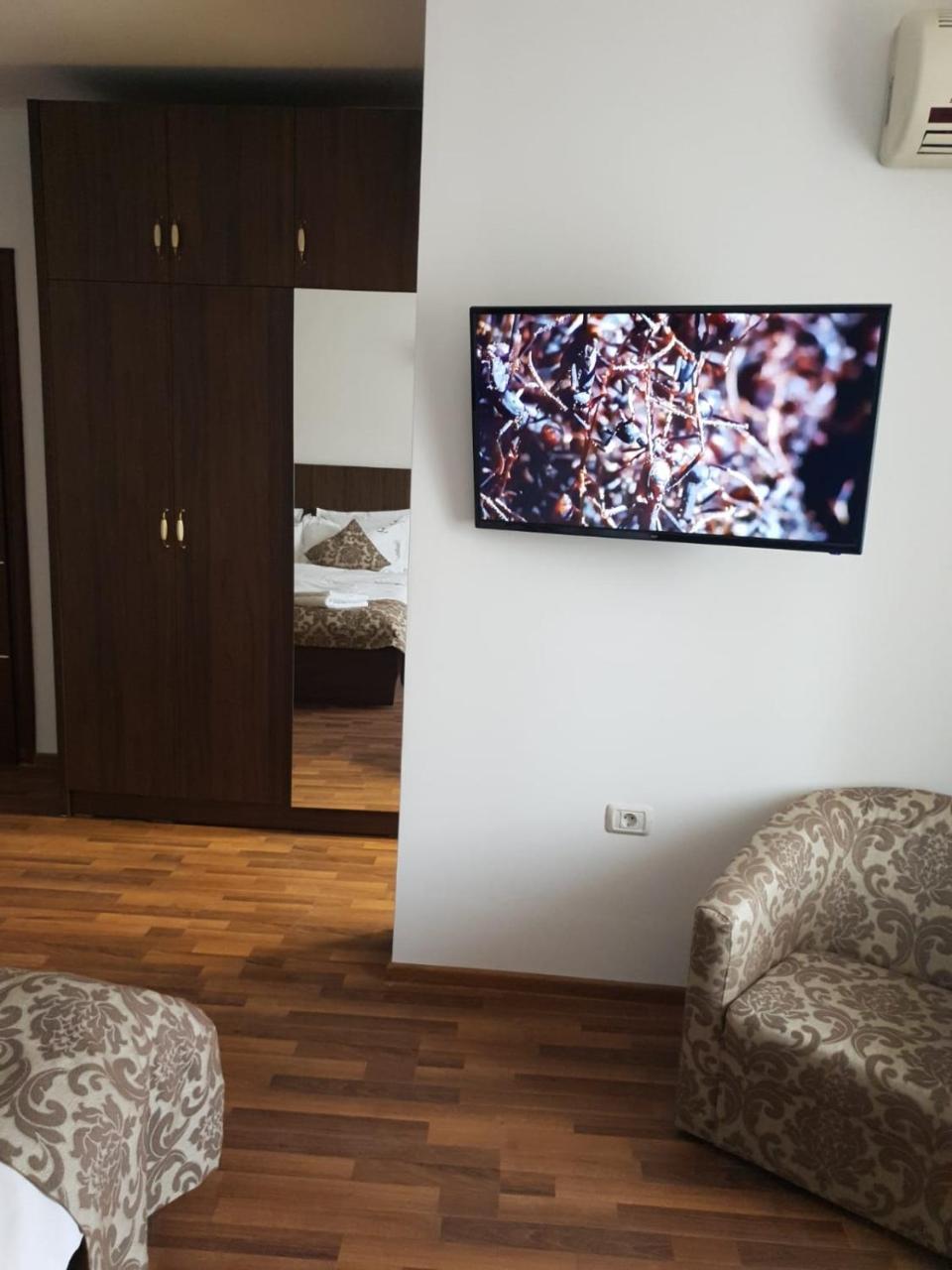 Hotel Top Central Bucharest Exterior photo